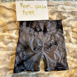 Amazon shorts medium